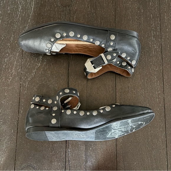 Free People‎ Mystic Mary Jane Flats Black Leather Studded Size 37 Boho Buckle - Picture 6 of 15